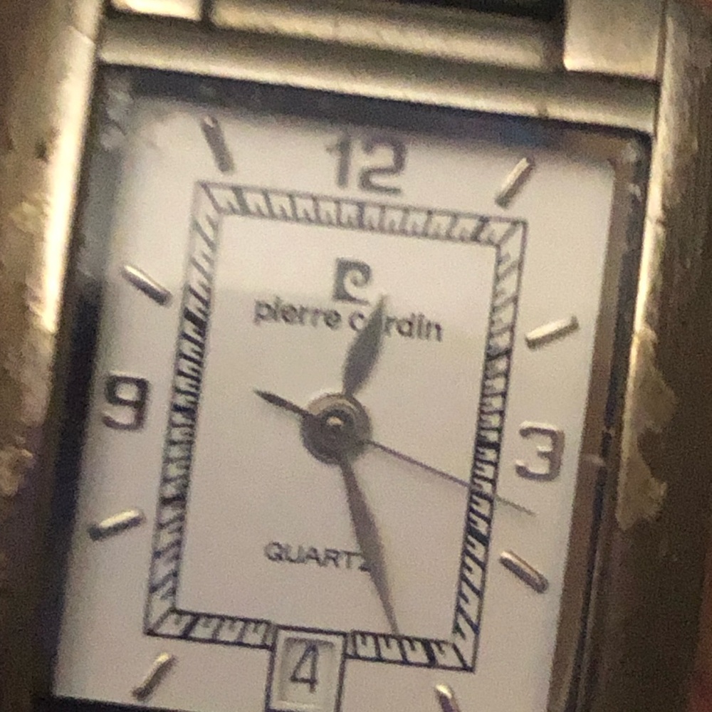 Silver Rectangular Quartz Watch - image 6
